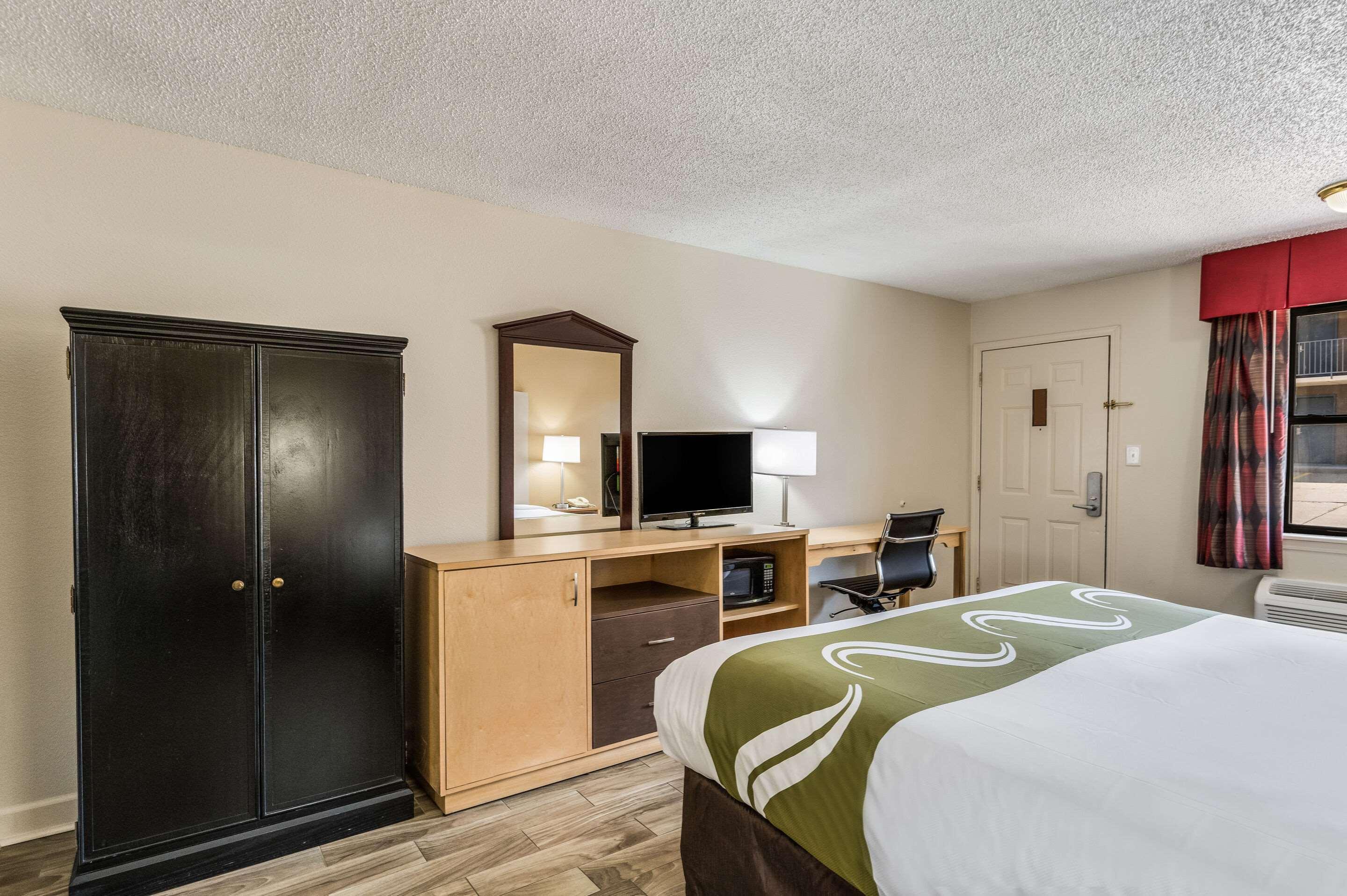 Quality Inn & Suites Hot Springs-Lake Hamilton Exteriér fotografie
