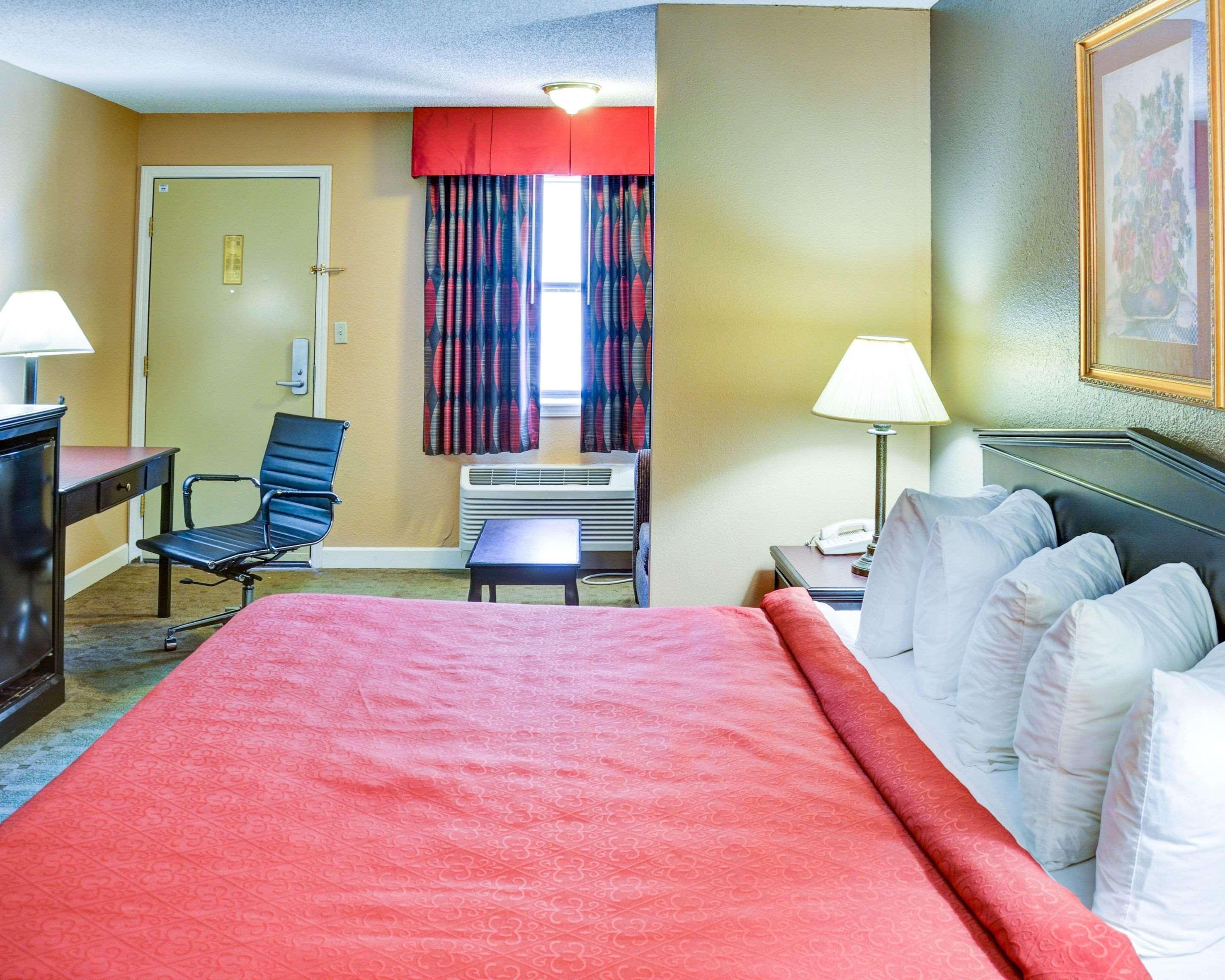 Quality Inn & Suites Hot Springs-Lake Hamilton Exteriér fotografie