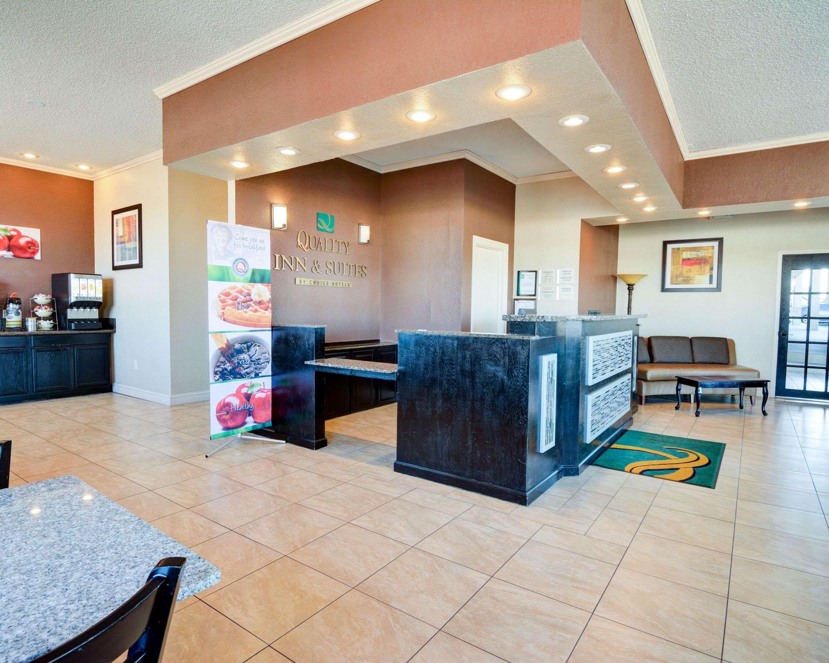 Quality Inn & Suites Hot Springs-Lake Hamilton Exteriér fotografie