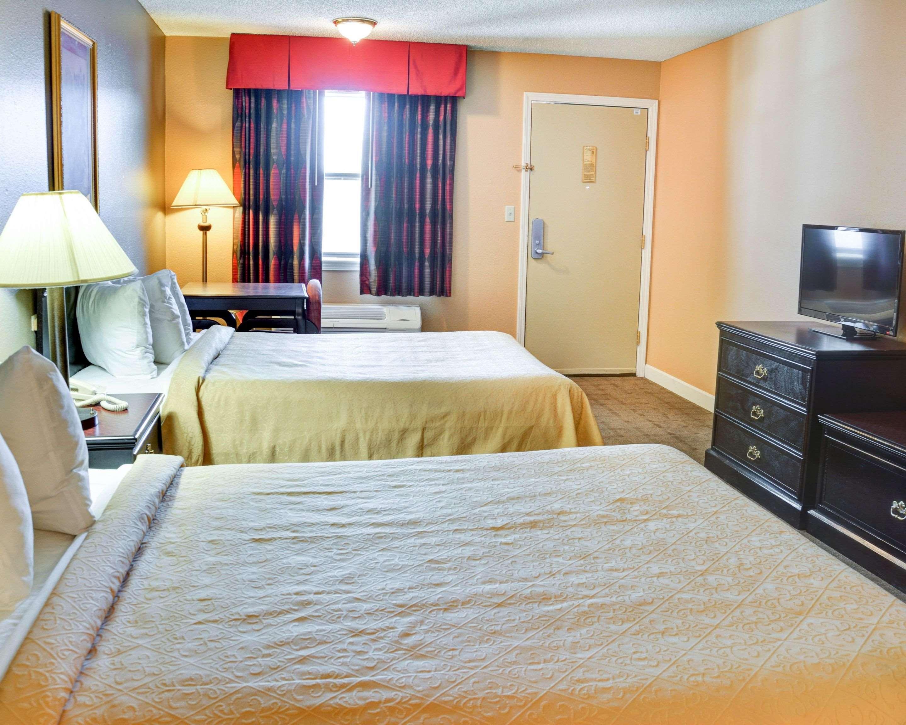 Quality Inn & Suites Hot Springs-Lake Hamilton Exteriér fotografie