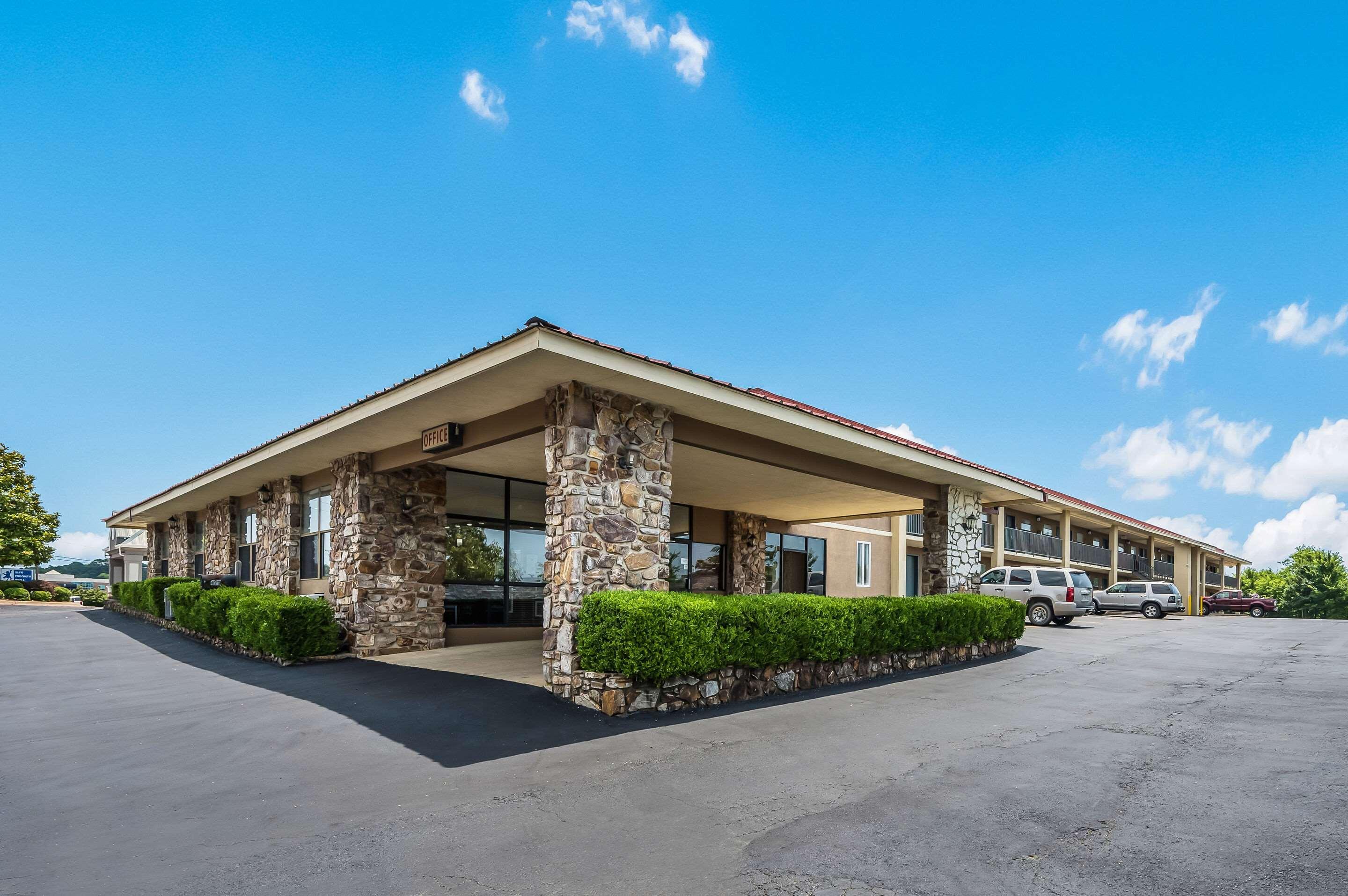 Quality Inn & Suites Hot Springs-Lake Hamilton Exteriér fotografie